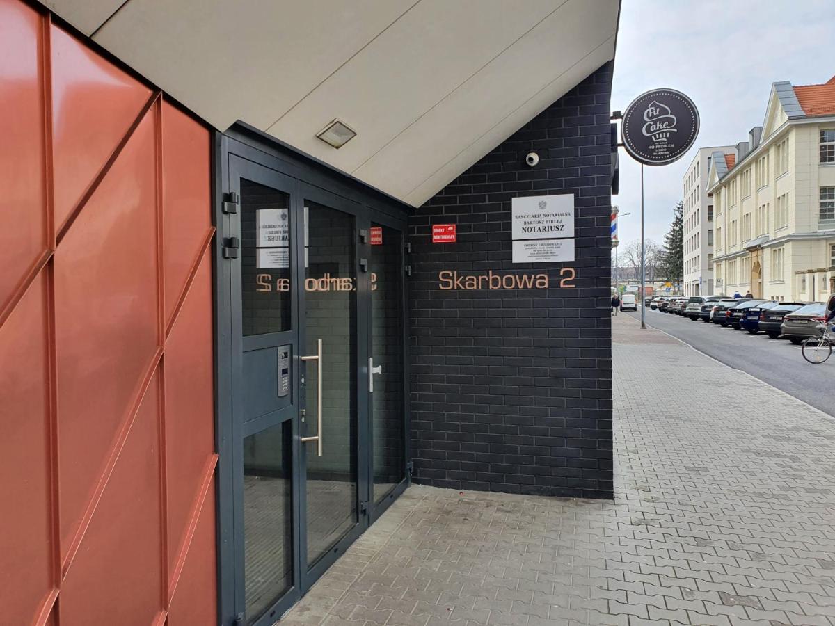 Apartament Skarbowa & Parking 莱什诺 外观 照片
